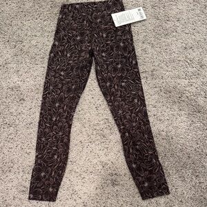 Align pant 25” size 4
